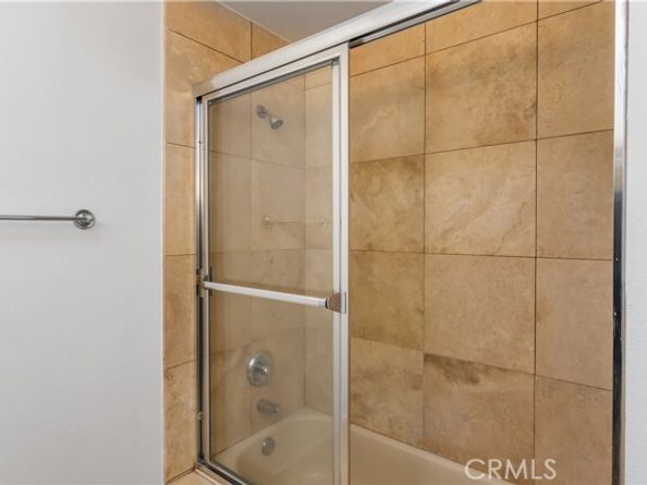 20253 Keswick Street 103, Winnetka (los Angeles) CA 91306