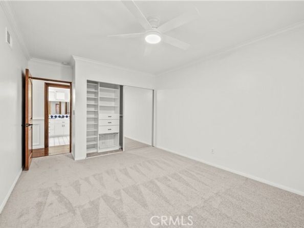 10132 Wish Avenue, Northridge (los Angeles) CA 91325