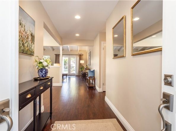 10501 Forbes Avenue, Granada Hills (los Angeles) CA 91344