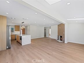 14890 Foothill Boulevard, Sylmar (los Angeles) CA 91342