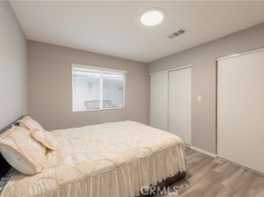 16038 Hartland, Van Nuys (los Angeles) CA 91406