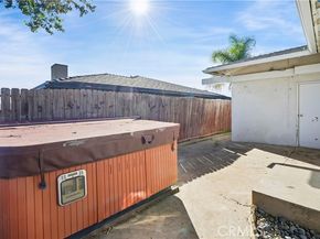 7027 Macapa, Hollywood (los Angeles) CA 90068