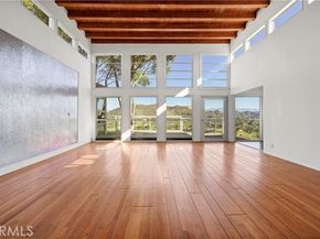 7027 Macapa, Hollywood (los Angeles) CA 90068