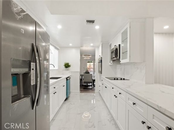 20541 Rodax, Winnetka (los Angeles) CA 91306