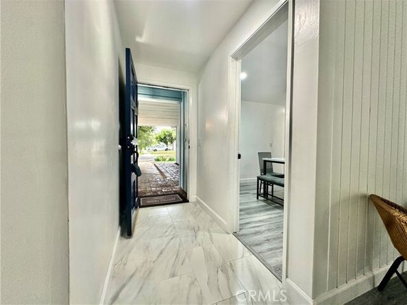 20541 Rodax, Winnetka (los Angeles) CA 91306