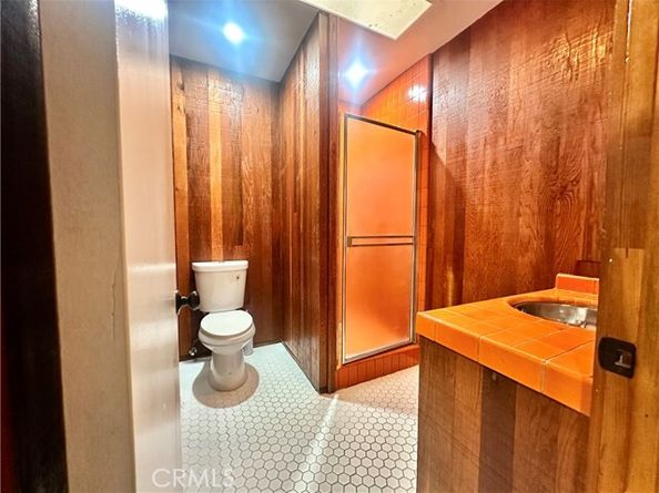 20541 Rodax, Winnetka (los Angeles) CA 91306