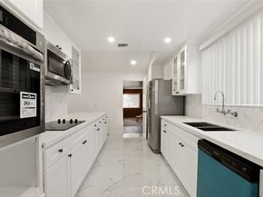 20541 Rodax, Winnetka (los Angeles) CA 91306