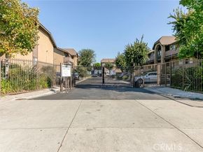 14839 Sherman Way #7, Van Nuys (los Angeles) CA 91405
