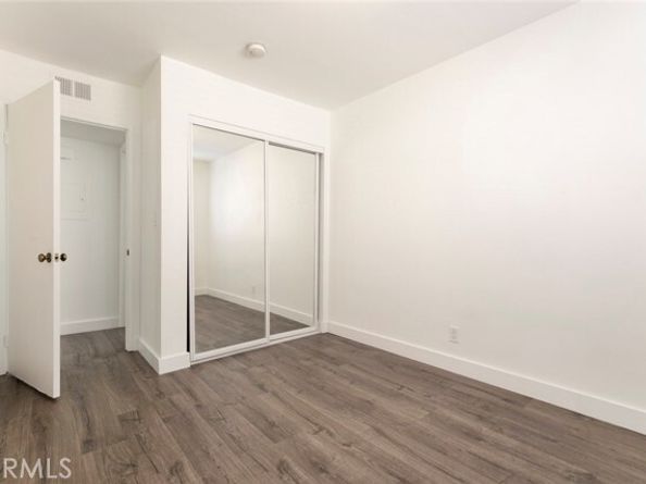 14839 Sherman Way #7, Van Nuys (los Angeles) CA 91405