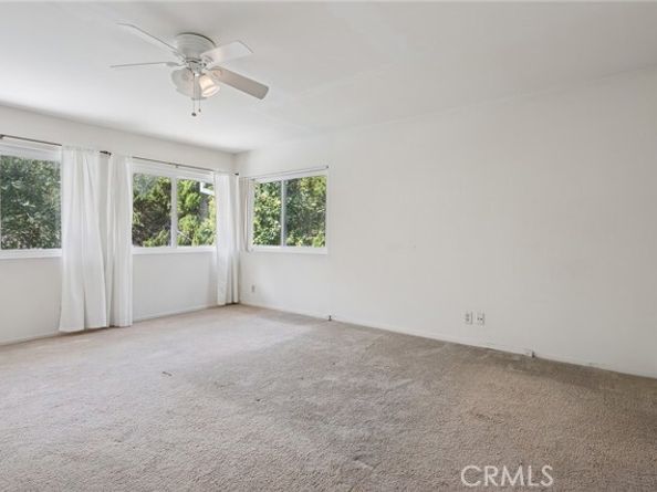 5789 Fairhaven Avenue, Woodland Hills (los Angeles) CA 91367