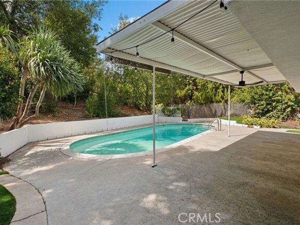 5789 Fairhaven Avenue, Woodland Hills (los Angeles) CA 91367