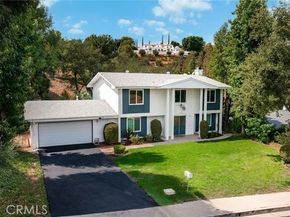 5789 Fairhaven Avenue, Woodland Hills (los Angeles) CA 91367