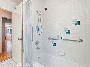 17222 Kingsbury Street, Granada Hills (los Angeles) CA 91344