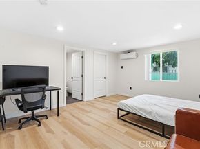 8040 Ranchito Avenue, Panorama City (los Angeles) CA 91402