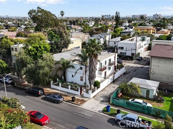 616 Sunset, Venice (los Angeles) CA 90291