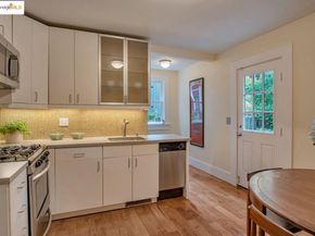 3776 Ruby, Oakland CA 94609