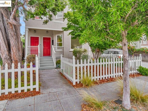 3776 Ruby, Oakland CA 94609