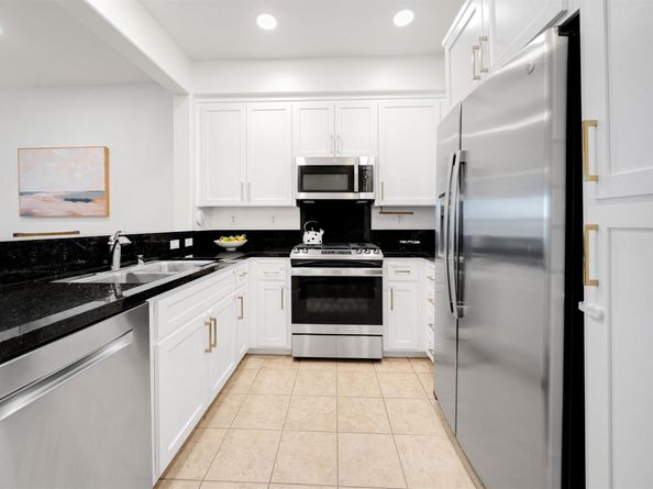 6019 Old Quarry Loop, Oakland CA 94605