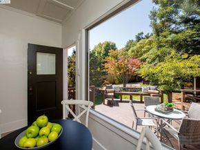 1329 Grove St, Alameda CA 94501