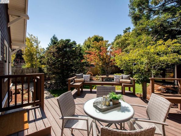 1329 Grove St, Alameda CA 94501