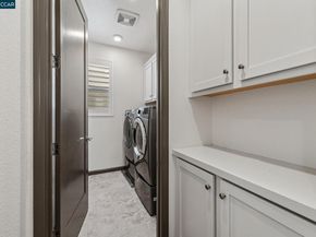 5826 Noba Rd, Dublin CA 94568