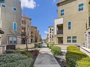 5826 Noba Rd, Dublin CA 94568