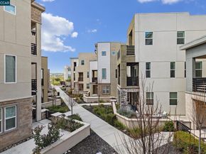 5826 Noba Rd, Dublin CA 94568