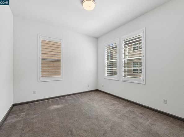 5826 Noba Rd, Dublin CA 94568