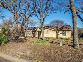 7036  Crabtree Lane , North Richland Hills Texas 76182