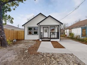 1541  Caldwell Street , Dallas Texas 75223