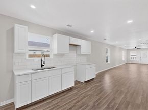 1541  Caldwell Street , Dallas Texas 75223