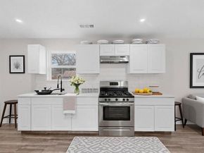 1541  Caldwell Street , Dallas Texas 75223