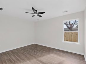 1541  Caldwell Street , Dallas Texas 75223