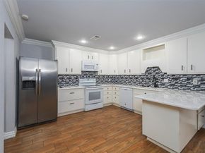 5624  Oak View Drive , Fort Worth Texas 76112