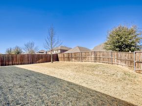 1621  Bull Street , Aubrey Texas 76227