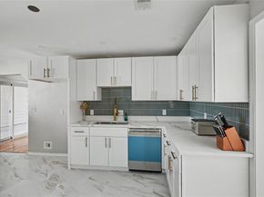 30  Crestwood Drive , Trophy Club Texas 76262