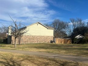 10636  Wessex Drive , Dallas Texas 75217