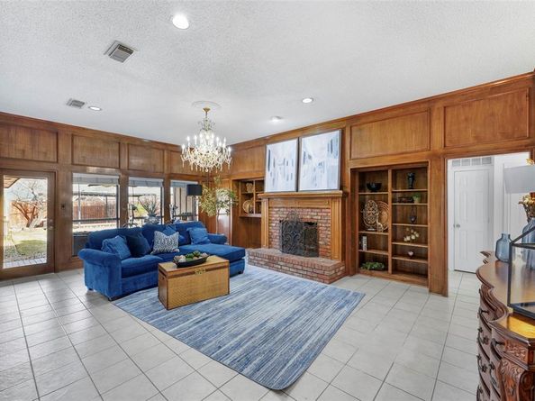 6018  Raleigh Drive , Garland Texas 75044