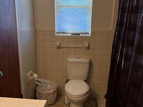 2142  Riverway Drive , Dallas Texas 75227