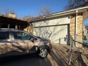 2142  Riverway Drive , Dallas Texas 75227