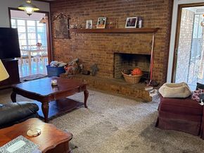 2142  Riverway Drive , Dallas Texas 75227