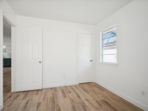 1809  Dunning Street , Irving Texas 75061