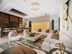 10920  Strait Lane , Dallas Texas 75229