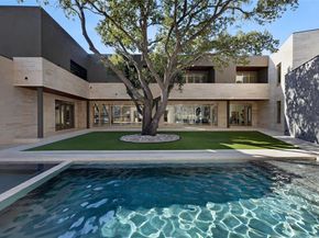 10920  Strait Lane , Dallas Texas 75229