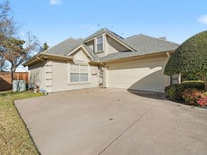 605  Ten Mile Drive , DeSoto Texas 75115