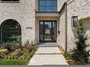 3935  Rochelle Drive , Dallas Texas 75220