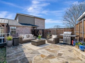 716  River Hill Lane , Fort Worth Texas 76114