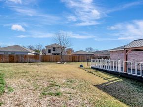 716  River Hill Lane , Fort Worth Texas 76114