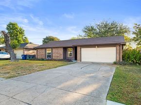 2742 E Pepperidge Drive , Lancaster Texas 75134