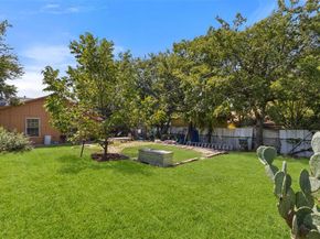 2821  Burchill Road S, Fort Worth Texas 76105